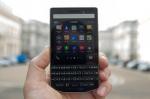 BlackBerry Porsche Design P9983